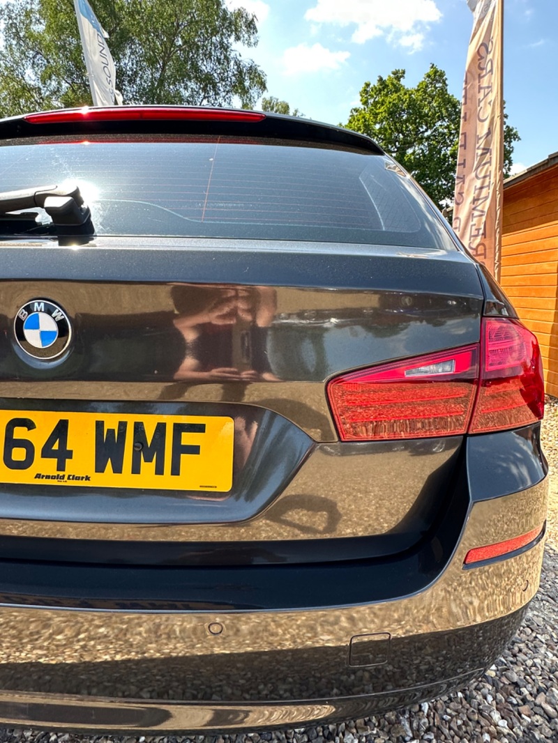 BMW 5 SERIES